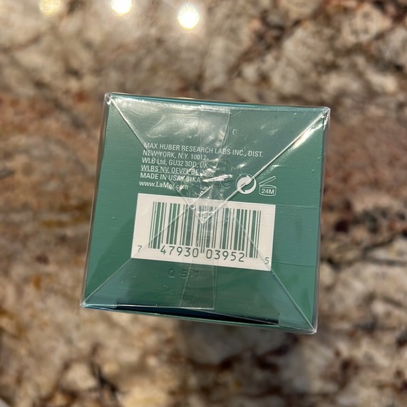 La Mer Treatment Lotion *NEW* - Picture 4 of 4